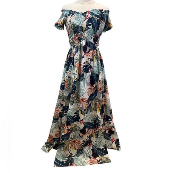 AAKKA - Smocked Floral Off-Shoulder Maxi Dress - Picture 5 of 7